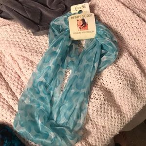 Lavello Infinity Scarf